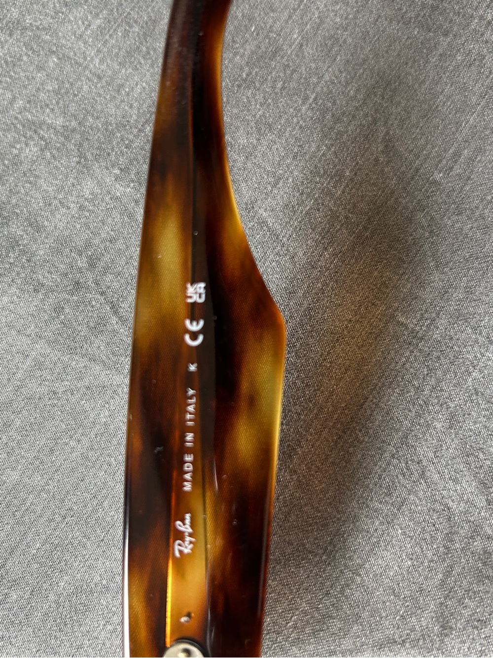 Ray-Ban Tortoiseshell Frame Sunglasses with Brown Lenses - Picture 5 of 6